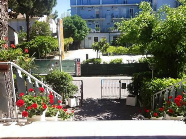 Alice Hotel Cervia Dış mekan fotoğraf